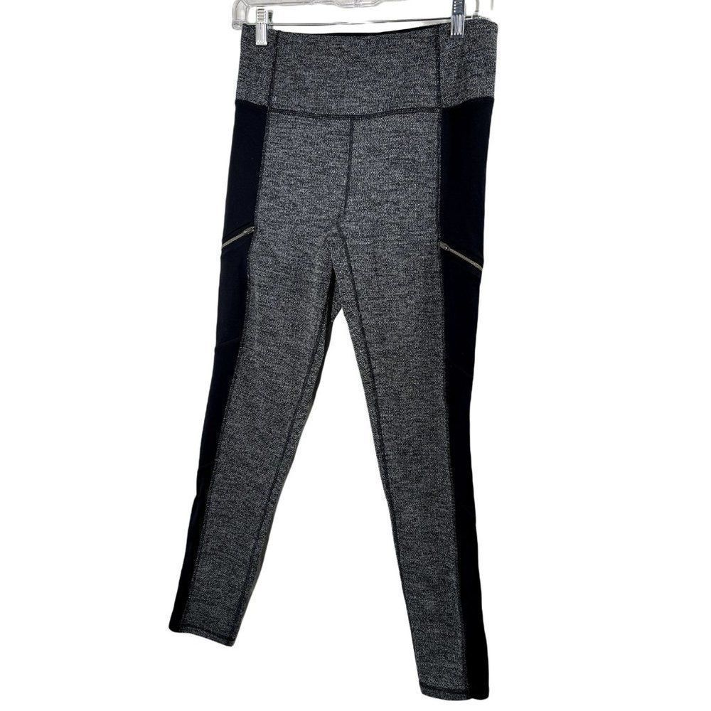 Women's Athleta Cold Weather Legging Medium - Picture 1 of 4